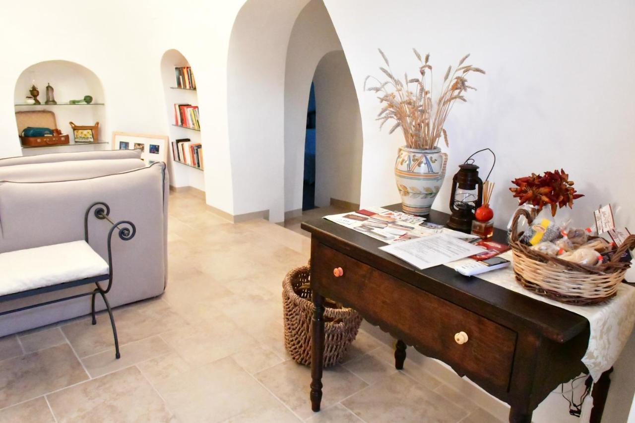 I Trulli Del Fattore 洛科罗通多 外观 照片